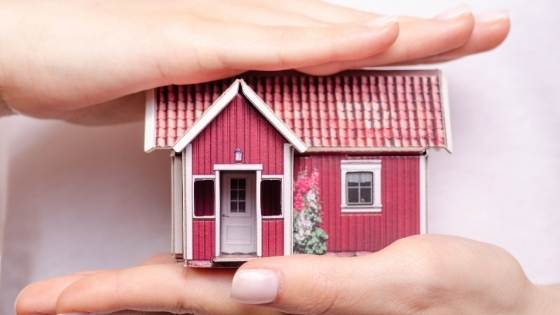 The size of a home is one of the most important factors to consider when you're shopping. Here are some signs you need to upsize - or downsize!